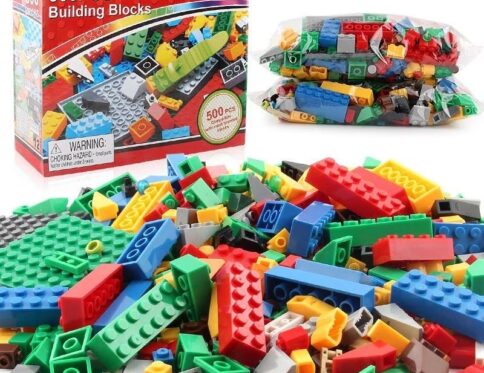 Cuburi de construit cu 500 piese, pentru copii 6 ani+, plastic